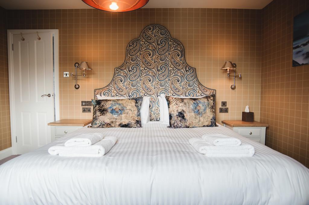 Kirklea Island Suites Тарбърт Екстериор снимка