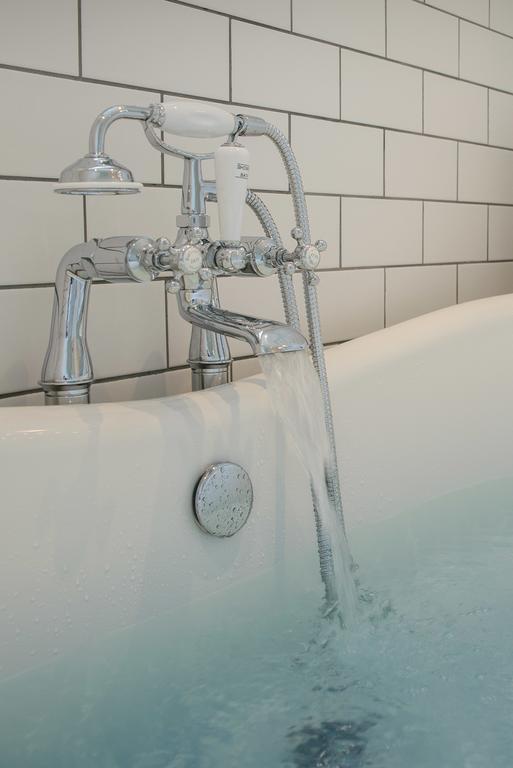 Kirklea Island Suites Тарбърт Екстериор снимка